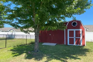 1404 Meadow View Dr, Princeton, MN 55371 - Photo 7