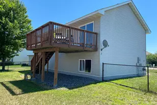 1404 Meadow View Dr, Princeton, MN 55371 - Photo 5
