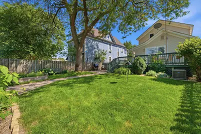 397 Thomas Avenue, Saint Paul, MN 55103 - Photo 9