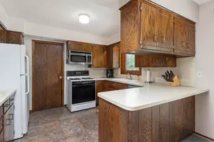 10980 N Shore Rd, Waconia, MN 55387 - Photo 15