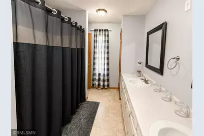 815 10th Street W, Hastings, MN 55033 - Photo 11