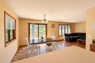 815 10th St W, Hastings, MN 55033 - Photo 7