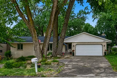 1201 County Road B2 W, Roseville, MN 55113 - Photo 23