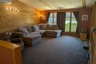 214 Shorewood Dr, International Falls, MN 56649 - Photo 3