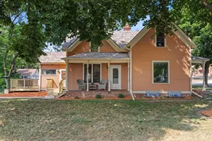 1221 10th St E, Menomonie, WI 54751 - Photo 23