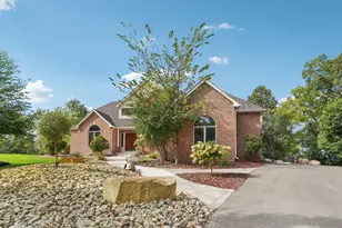 18685 Highview Ave, Lakeville, MN 55044 - Photo 3