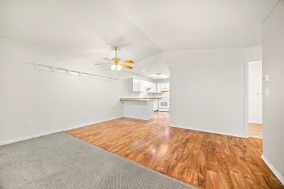 5524 Kalland Avenue NE #1, Albertville, MN 55301 - Photo 9
