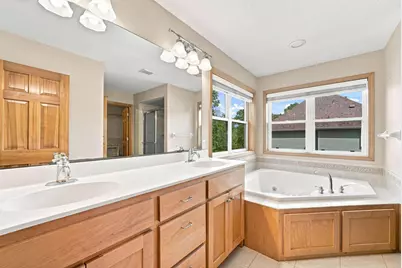 655 Lexie Court, Eagan, MN 55123 - Photo 19