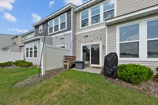 762 Stonegate Rd, Chanhassen, MN 55317 - Photo 33