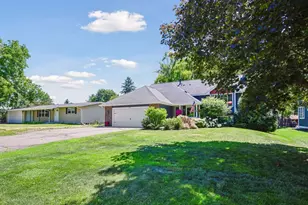 4881 Independence St, Maple Plain, MN 55359 - Photo 5