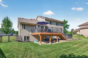 10402 34th St NE, Saint Michael, MN 55376 - Photo 3