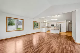 720 Oakwood Street Northwest, Isanti, MN 55040 - Photo 11
