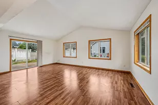 720 Oakwood Street Northwest, Isanti, MN 55040 - Photo 9