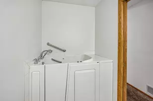 720 Oakwood Street Northwest, Isanti, MN 55040 - Photo 25