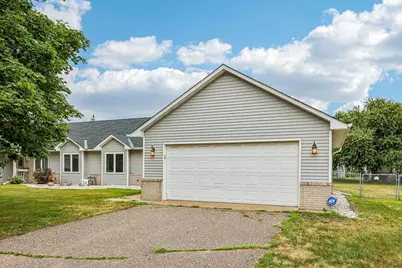 720 Oakwood Street NW, Isanti, MN 55040 - Photo 5