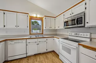 720 Oakwood Street Northwest, Isanti, MN 55040 - Photo 17