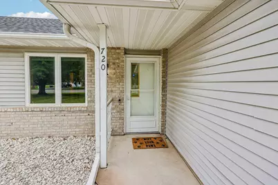 720 Oakwood Street NW, Isanti, MN 55040 - Photo 7