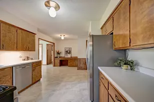 8930 23rd Ave N, Golden Valley, MN 55427 - Photo 13