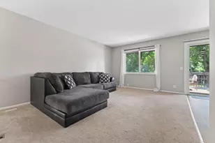 10724 Cavell Rd, Bloomington, MN 55438 - Photo 3