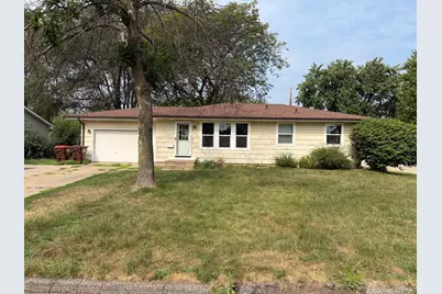 1701 Dixon Drive, Saint Paul Park, MN 55071 - Photo 1