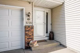 1735 Orchid Dr N, North Mankato, MN 56003 - Photo 3