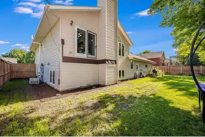 1735 Orchid Drive N, North Mankato, MN 56003 - Photo 5