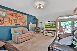 987 Demont Ave E, Maplewood, MN 55109 - Photo 15