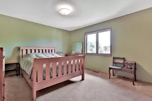 987 Demont Ave E, Maplewood, MN 55109 - Photo 23