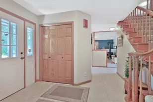 987 Demont Ave E, Maplewood, MN 55109 - Photo 7