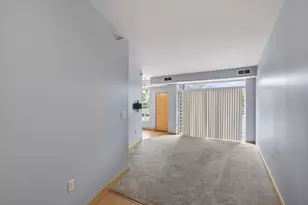 2600 University Ave SE, Minneapolis, MN 55414 - Photo 3