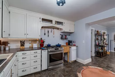 223 Joy Avenue SW, Madelia, MN 56062 - Photo 7