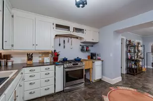 223 Joy Ave SW, Madelia, MN 56062 - Photo 7