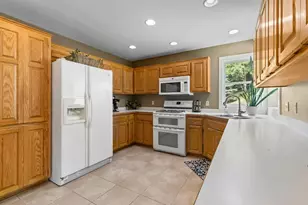 16770 Javelin Ave, Lakeville, MN 55044 - Photo 5