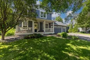 2362 Fieldstone Curve, Woodbury, MN 55129 - Photo 39