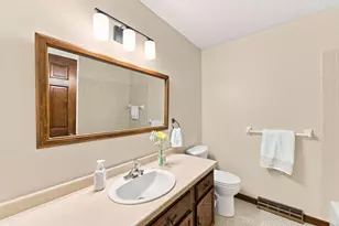 4254 Oakmede Ln, White Bear Lake, MN 55110 - Photo 13