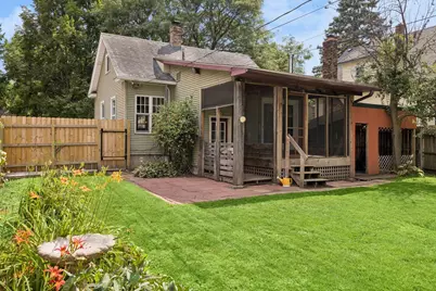 299 Sidney Street W, Saint Paul, MN 55107 - Photo 37