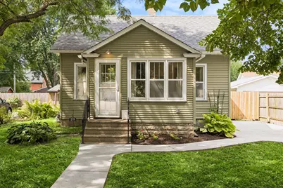 299 Sidney Street W, Saint Paul, MN 55107 - Photo 3