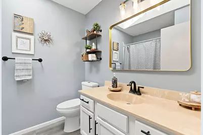 2682 Guthrie Avenue N, Oakdale, MN 55128 - Photo 31