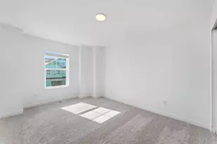 3084 Basswood St, Little Canada, MN 55117 - Photo 15