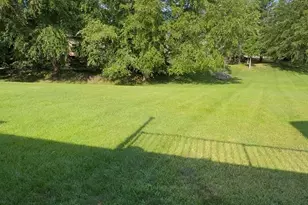 13323 Glenhaven Ct, Apple Valley, MN 55124 - Photo 3