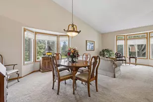 13323 Glenhaven Ct, Apple Valley, MN 55124 - Photo 3
