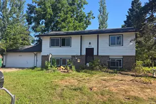 6908 64th Ave N, Brooklyn Park, MN 55428 - Photo 1
