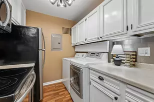 2411 Unity Ave N, Golden Valley, MN 55422 - Photo 15