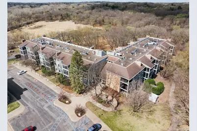3020 Saint Albans Mill Road #205, Hopkins, MN 55305 - Photo 5