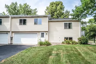 15585 Cornell Trail, Rosemount, MN 55068 - Photo 3