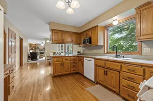 6427 Deerwood Ln, Lino Lakes, MN 55014 - Photo 5