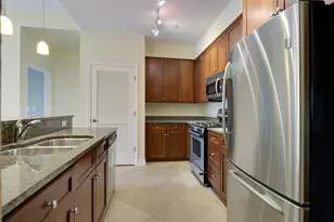 500 E Grant St, Minneapolis, MN 55404 - Photo 13
