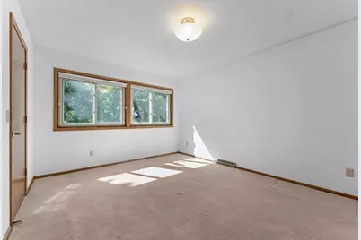 1810 Howell Street N, Falcon Heights, MN 55113 - Photo 39