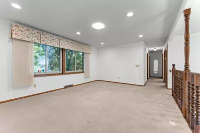 1810 Howell Street N, Falcon Heights, MN 55113 - Photo 25