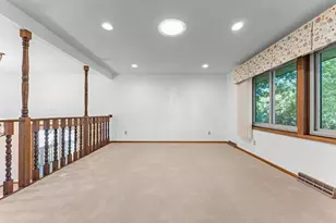 1810 Howell Street N, Falcon Heights, MN 55113 - Photo 21